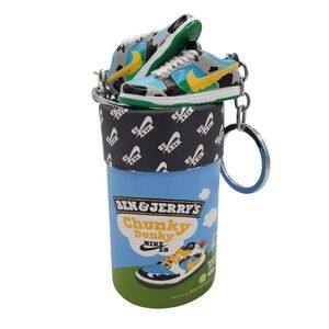Nike SB Dunk Low Ben & Jerry’s Chunky Dunky Mini Sneaker Keychain Set with box!